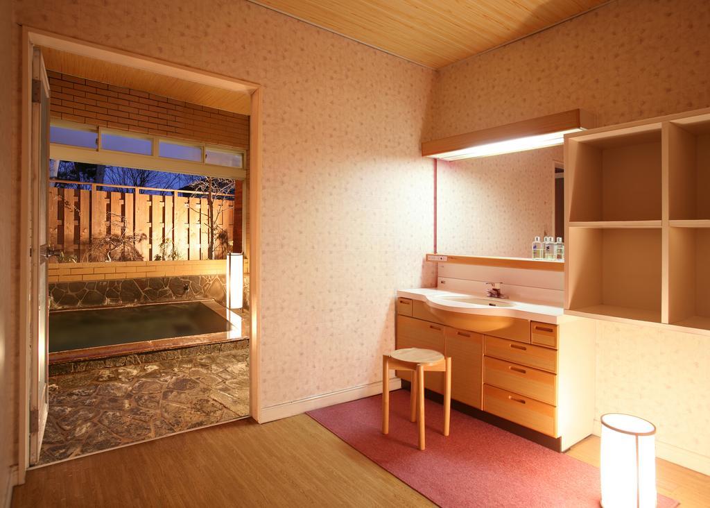 Sato Pension Ruhe Kusatsu  Esterno foto