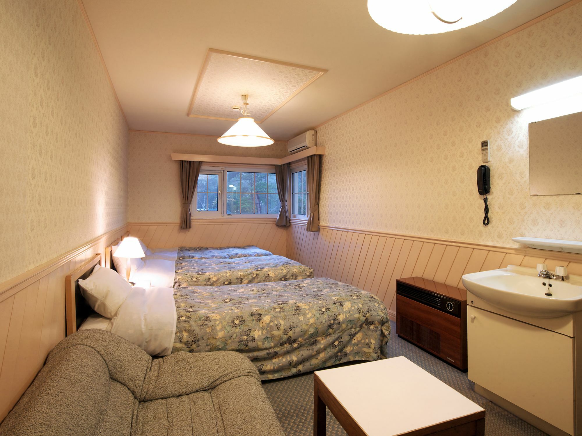 Sato Pension Ruhe Kusatsu  Esterno foto